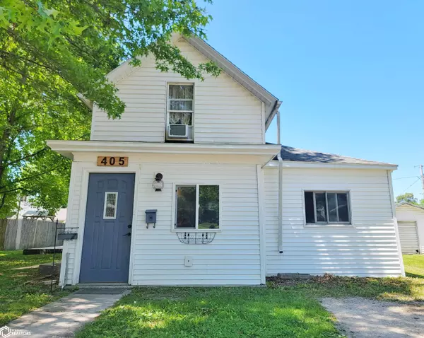 405 N Walnut St, New London, IA 52645