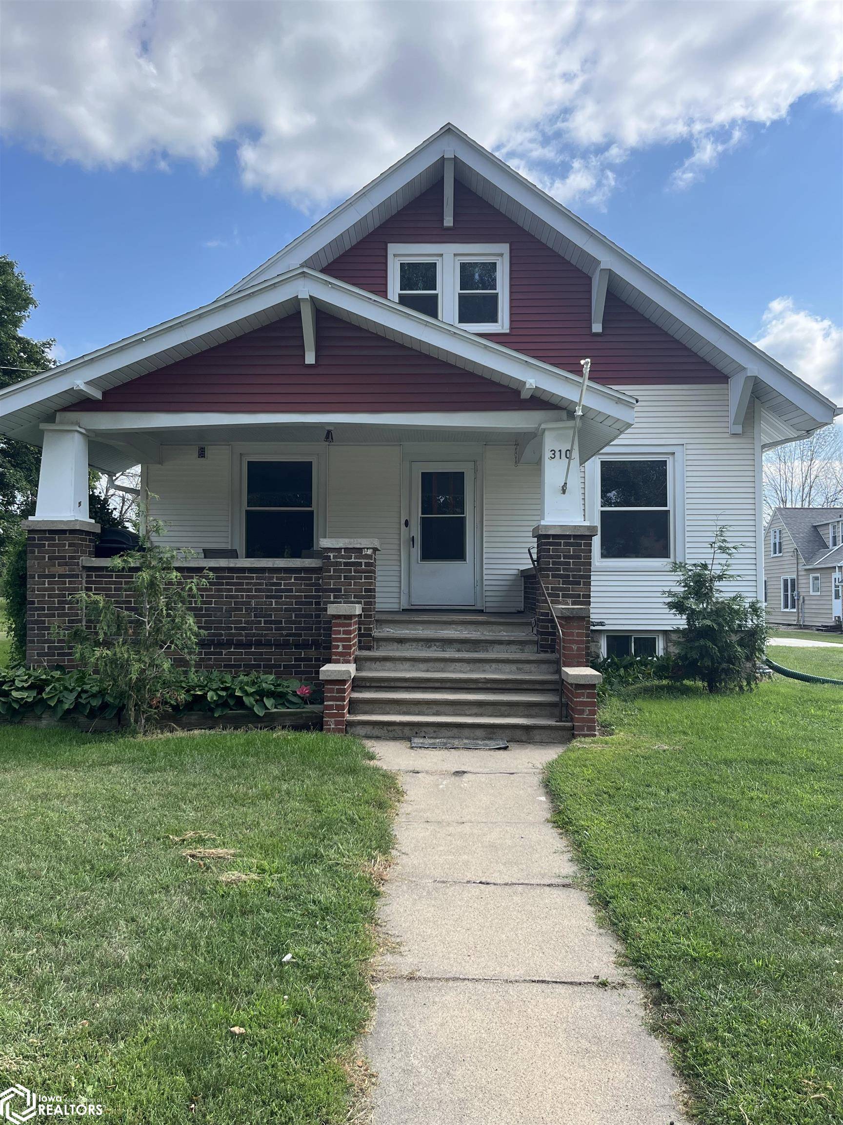 310 E Elm, Hubbard, IA 50122