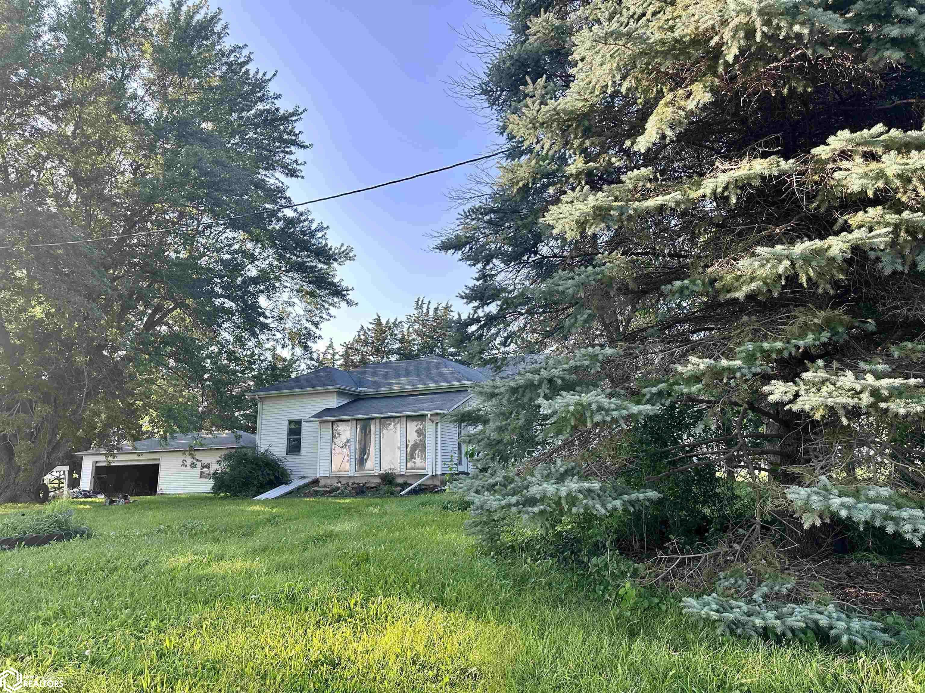 2385 205th Ave, Mount Ayr, IA 50854