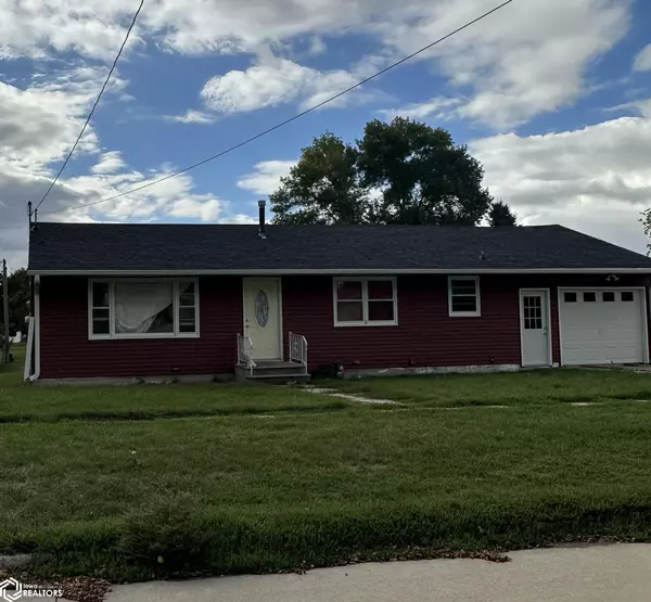 1260 Bush Ave, Garner, IA 50438