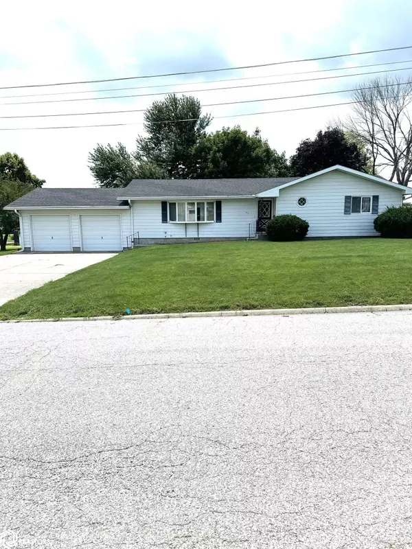 317 E Willow St, Clarinda, IA 51632