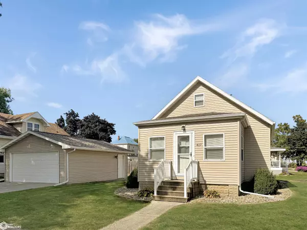 417 4th St, Gladbrook, IA 50635