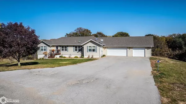 3272 Mystic View Ln, Missouri Valley, IA 51555