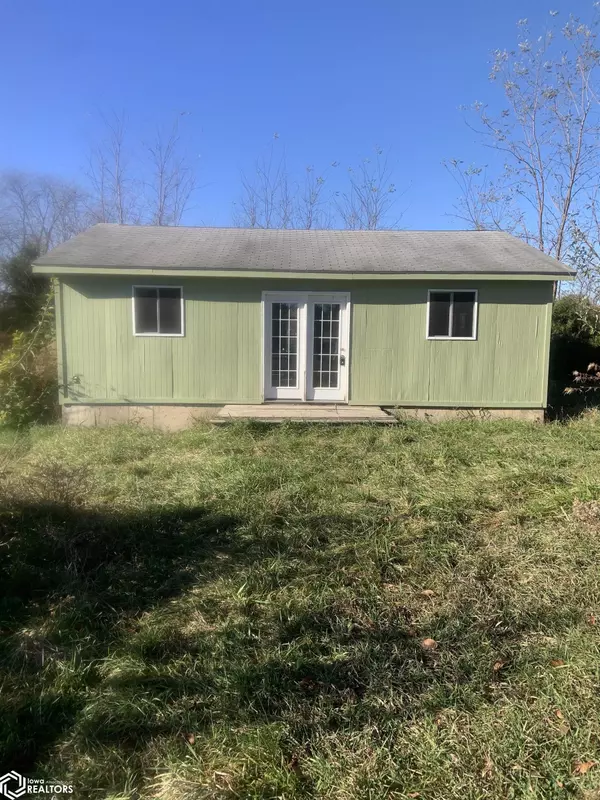 1960 N County Road 800, Nauvoo, IA 62354