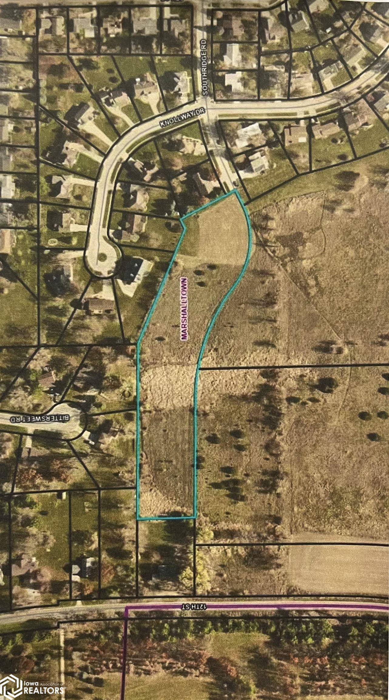 905 W Southridge Road, Marshalltown, IA 50158