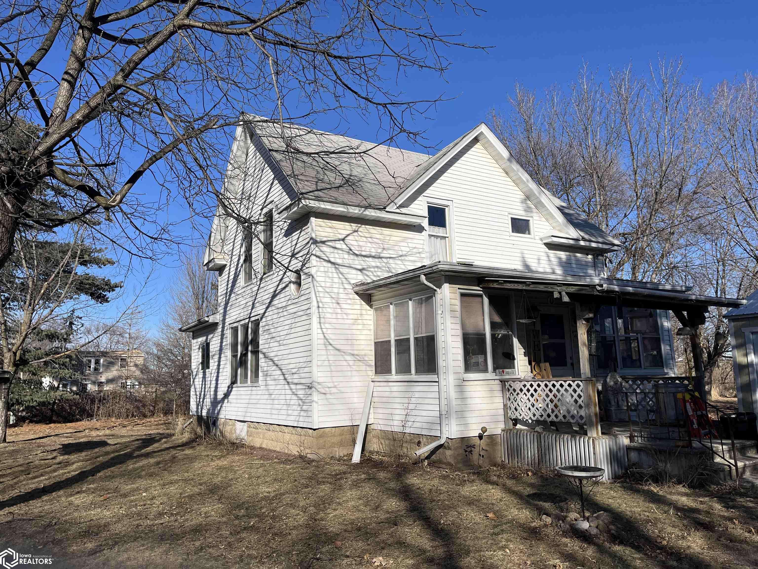 1408 2nd Ave S, Northwood, IA 50459