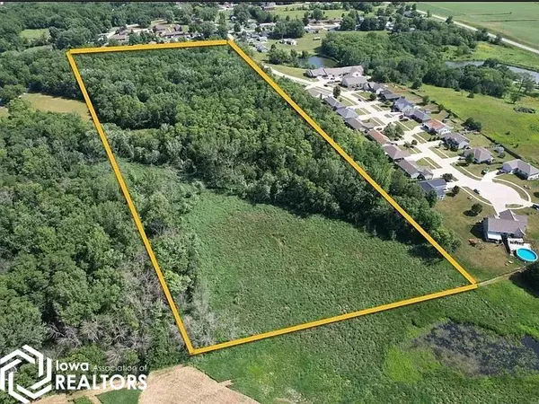 0 S 36 Avenue W, Colfax, IA 50054