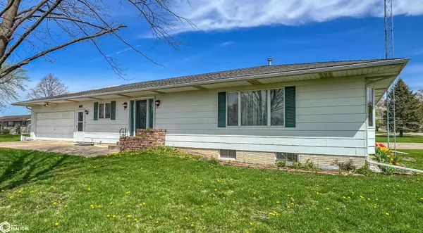 401 Cedar St, Dumont, IA 50625