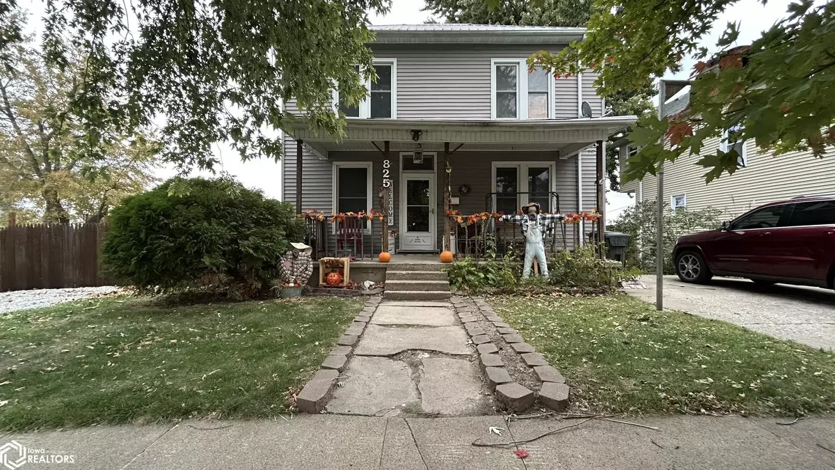 Keokuk, IA 52632,825 Bank St