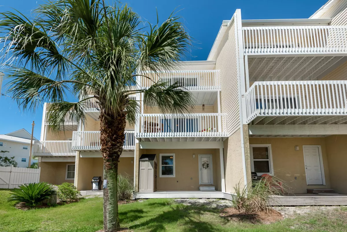 Navarre, FL 32566,1440 Paradise Point Drive  #20