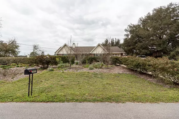 Navarre, FL 32566,2655 Weeping Willow Lane