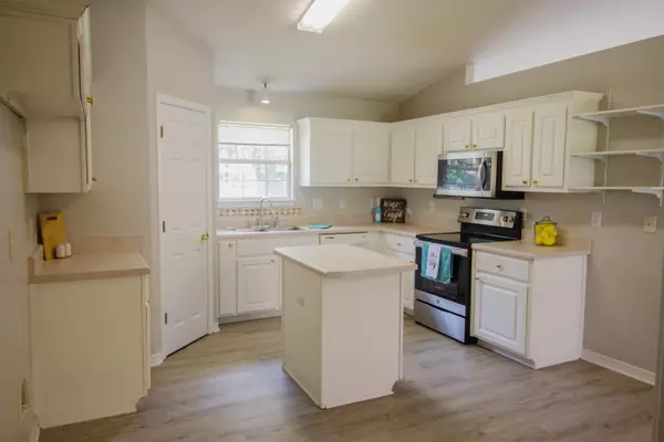 Navarre, FL 32566,8214 Riverside Landing Way