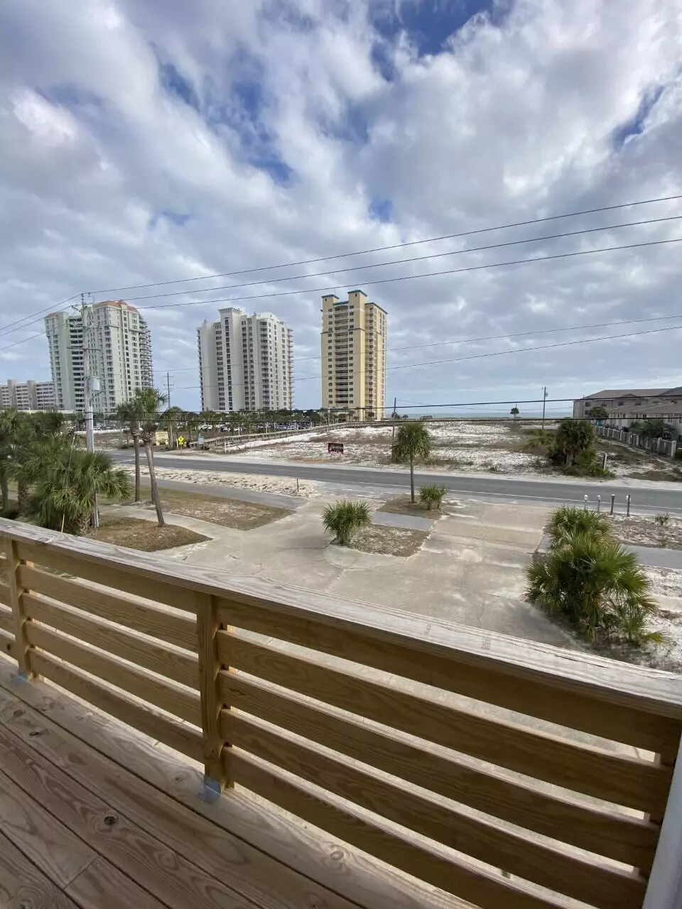 Navarre, FL 32566,8468 Gulf Boulevard  #2 & 3