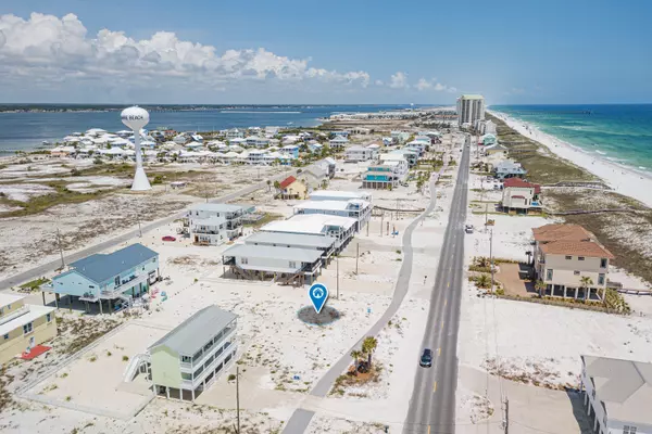 8060 Gulf Boulevard, Navarre, FL 32566