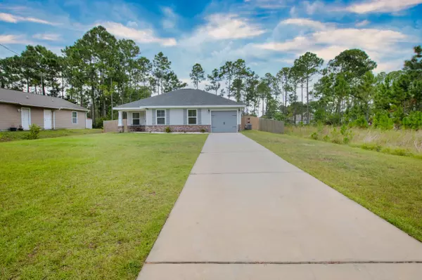 5619 Charter Circle, Gulf Breeze, FL 32563