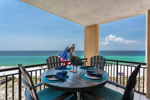 8271 Gulf Boulevard  #APT 704,  Navarre,  FL 32566