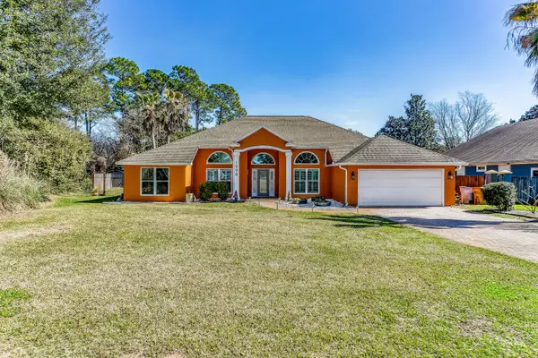 1998 Rue La Fontaine, Navarre, FL 32566