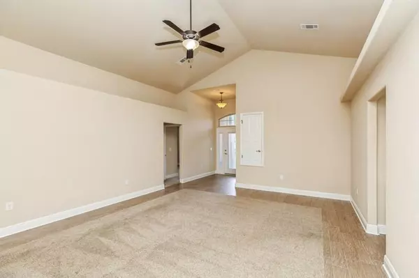 Navarre, FL 32566,8951 Rachael Court