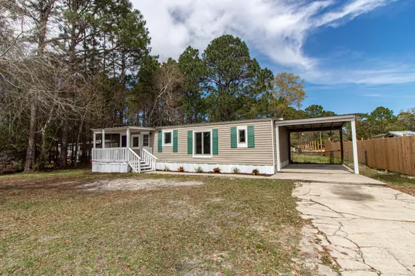 6726 Betty Lane,  Navarre,  FL 32566