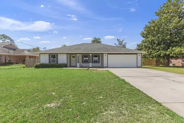 8253 Pamplona Street, Navarre, FL 32566