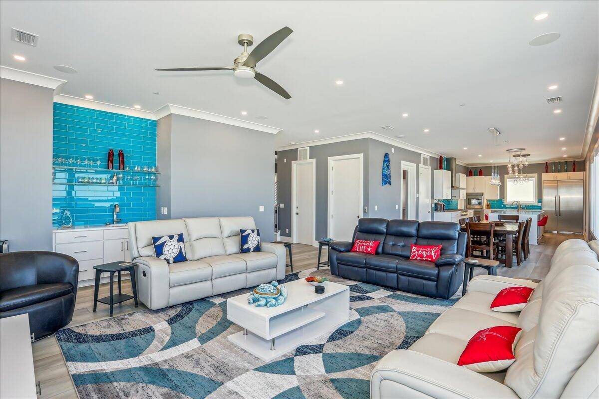 Navarre, FL 32566,7307 Gulf Boulevard