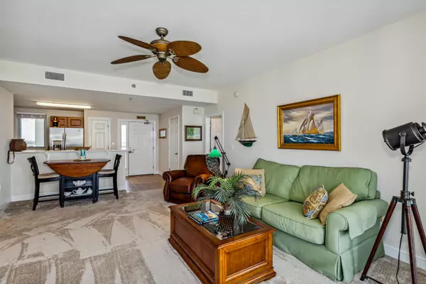 Pensacola Beach, FL 32561,850 Ft Pickens Road  #1640