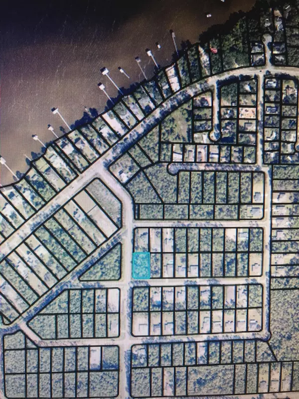 Navarre, FL 32566,xxx Bluefish Road