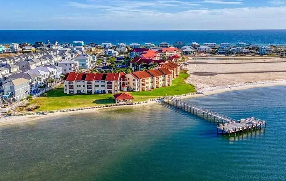 Navarre, FL 32566,7464 Sunset Harbor Drive  #121