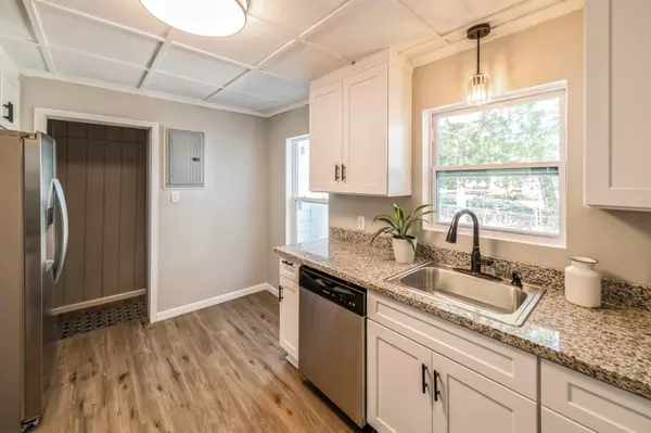 Pensacola, FL 32507,310 S 1st St