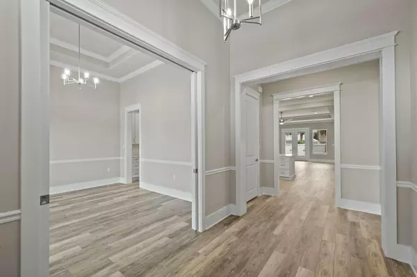 Navarre, FL 32566,2044 Fontainebleau Court