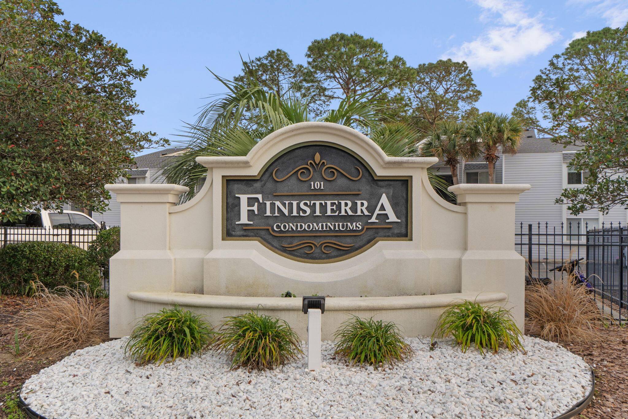 101 Old Ferry Road  #UNIT 6D, Shalimar, FL 32579