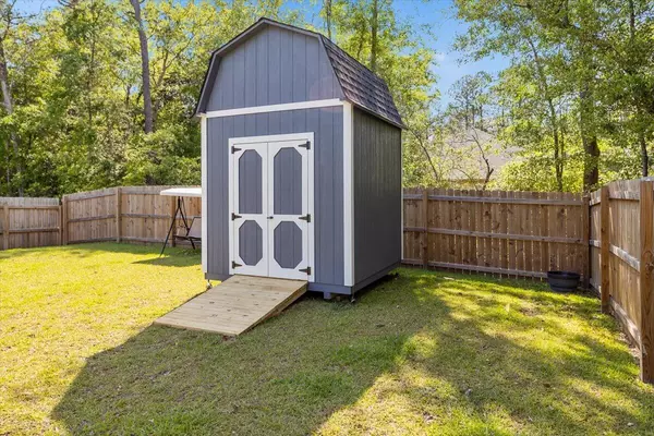 Milton, FL 32583,3329 Bonfire Drive