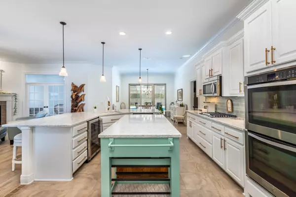 Navarre, FL 32566,7547 Treasure Street