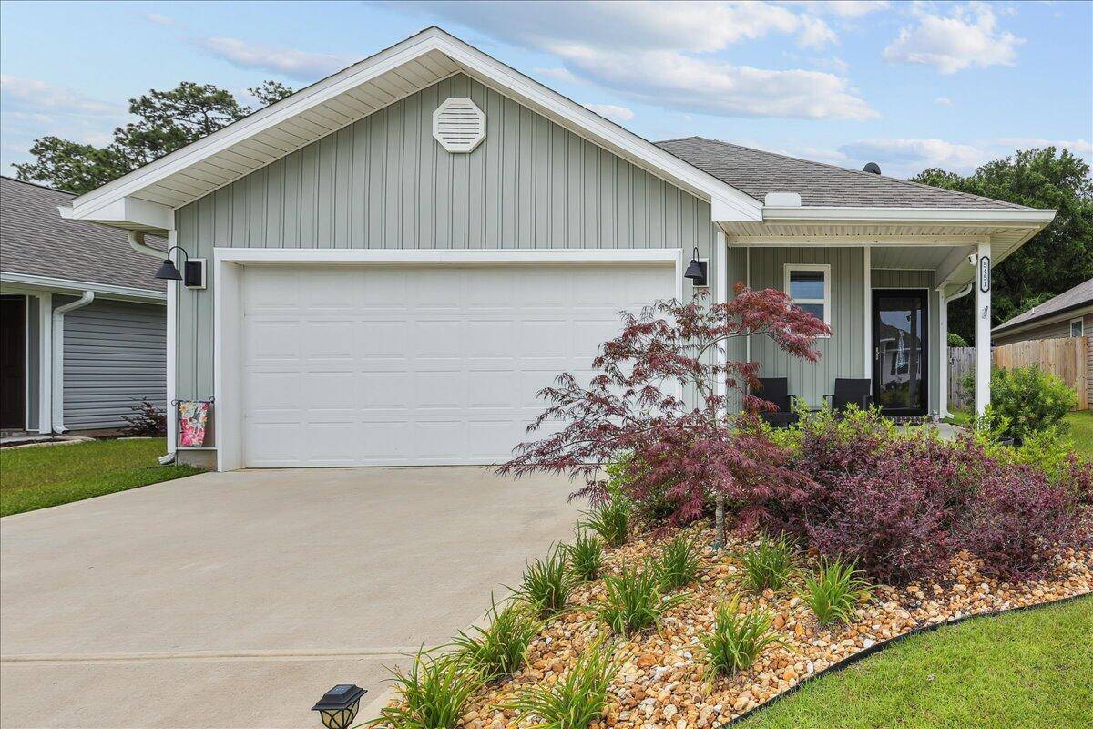 5451 Peach Drive, Pace, FL 32571