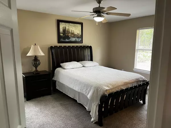 Navarre, FL 32566,2017 Sundown Drive