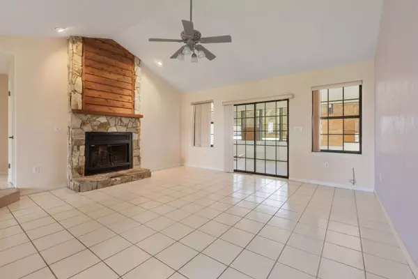 Navarre, FL 32566,7524 North Shores Drive