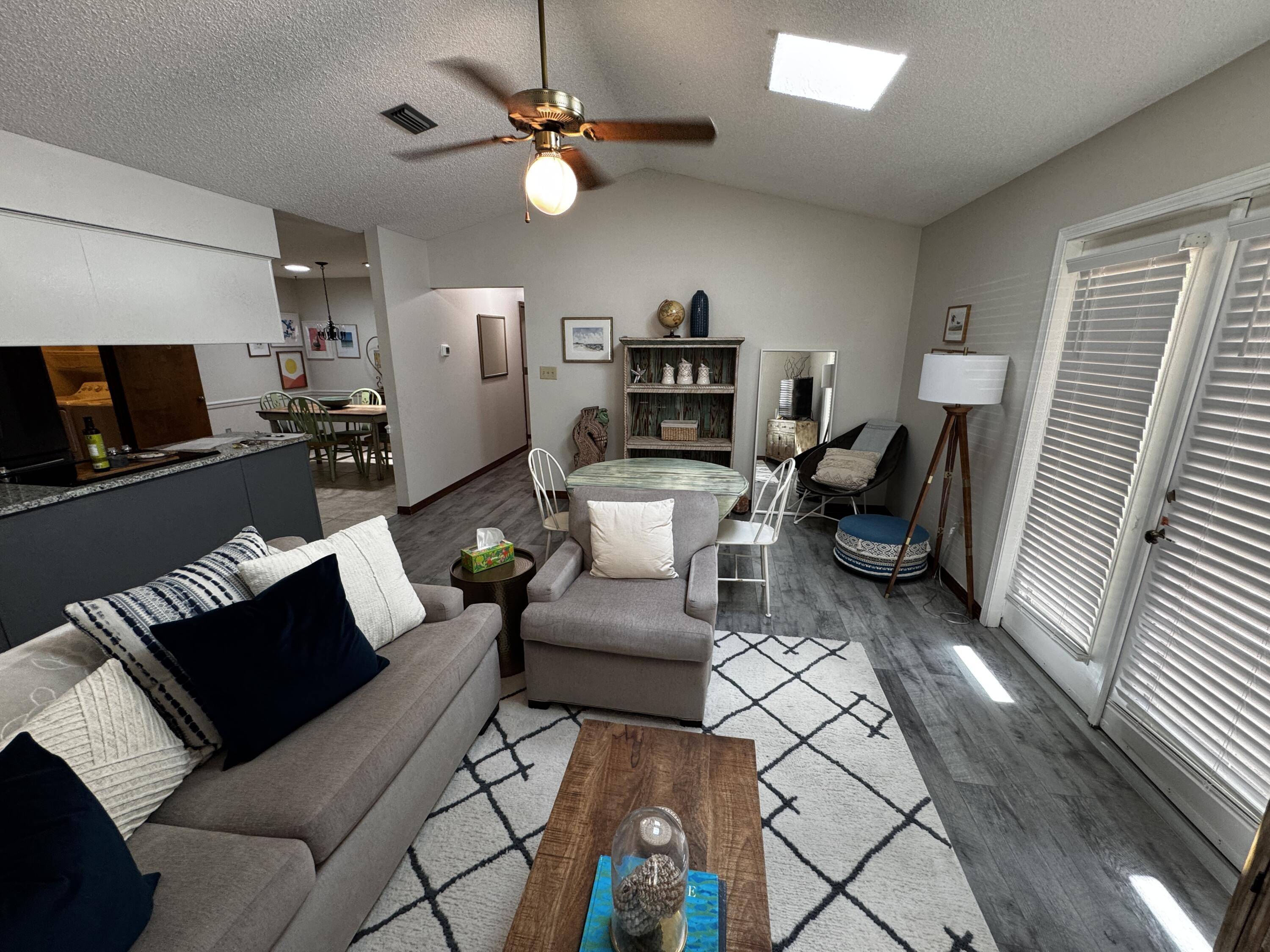 8817 KIWI Place, Navarre, FL 32566