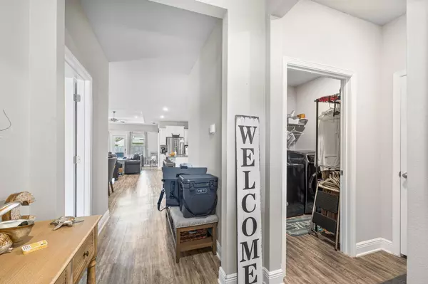 Pace, FL 32571,5375 Red Shoulder Road