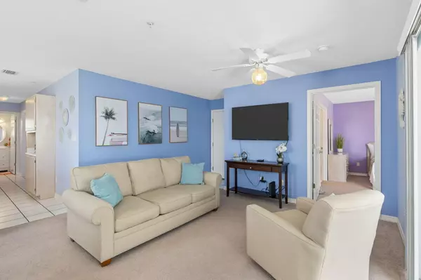 Navarre, FL 32566,7472 Sunset Harbor Drive  #APT 323