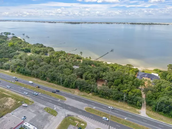 Navarre, FL 32566,9751 Navarre Parkway