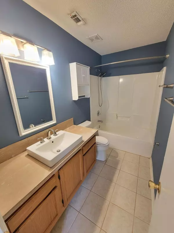 Navarre, FL 32566,2805 Braswell Street