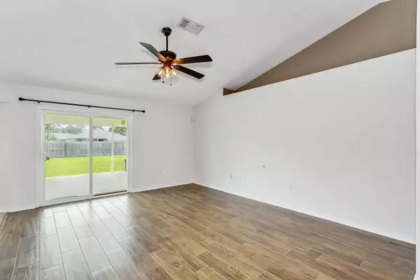 Navarre, FL 32566,2208 Seascale Court