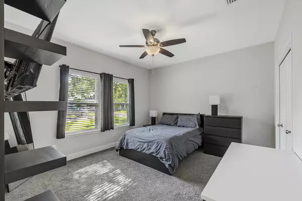 Mary Esther, FL 32569,492 Aleta Avenue