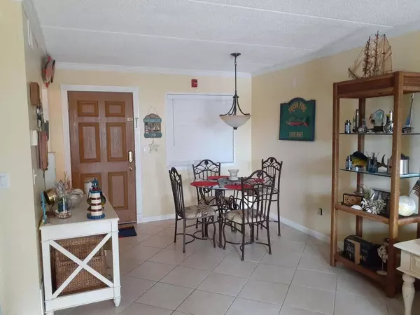 Mary Esther, FL 32569,209 W Miracle Strip Parkway Parkway  #G308