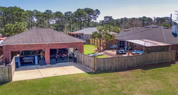 Navarre, FL 32566,7770 Fenwick Street