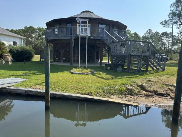 2633 Bayshore Parkway, Milton, FL 32583