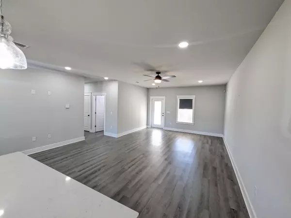 Gulf Breeze, FL 32563,5841 Congress Street