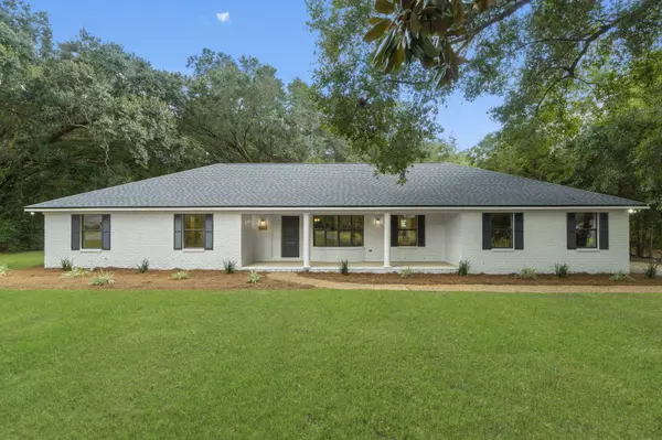 4853 Blakemore Drive, Pace, FL 32571