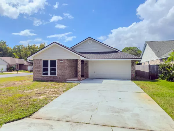 1783 Ivalea Circle, Navarre, FL 32566
