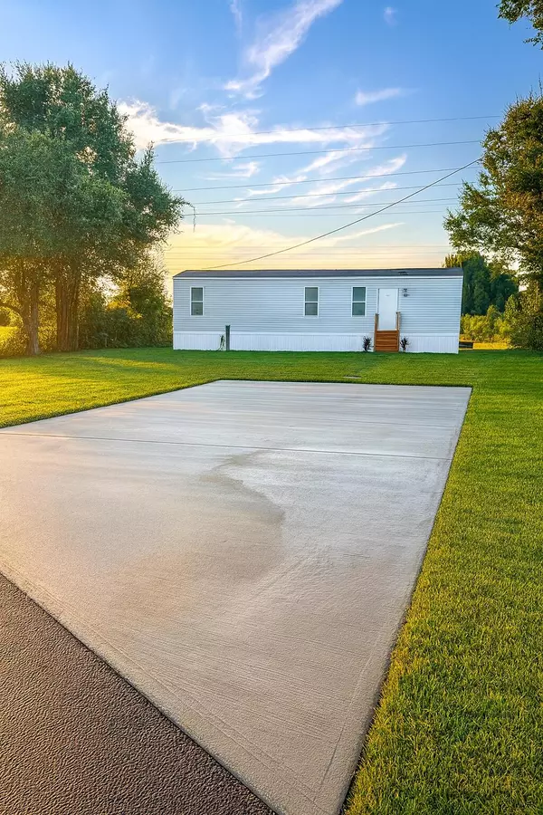 5868 Senate Court, Gulf Breeze, FL 32563